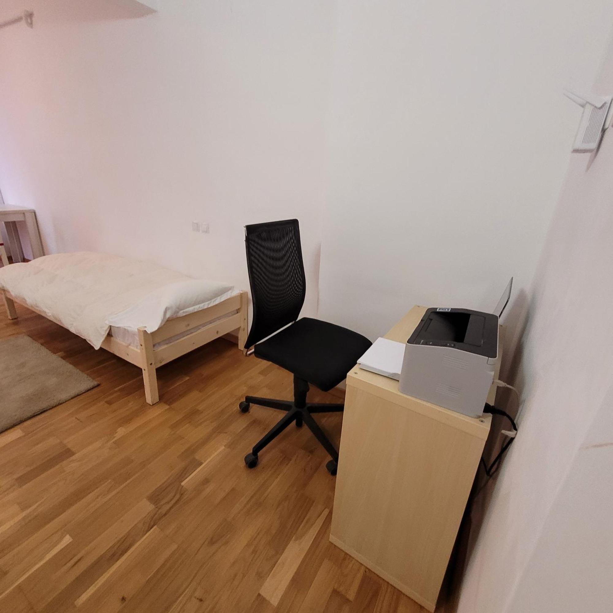 Anastasia Balcescu Apart 4 Self Check In Code From 2Pm Kitchen And Bedroom Βουκουρέστι Εξωτερικό φωτογραφία